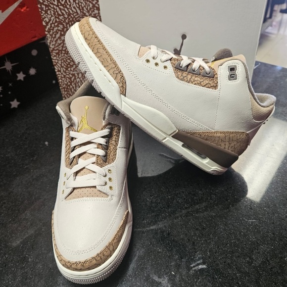 Sz Various JORDAN 3 RETRO \'PALOMINO\' main image 13